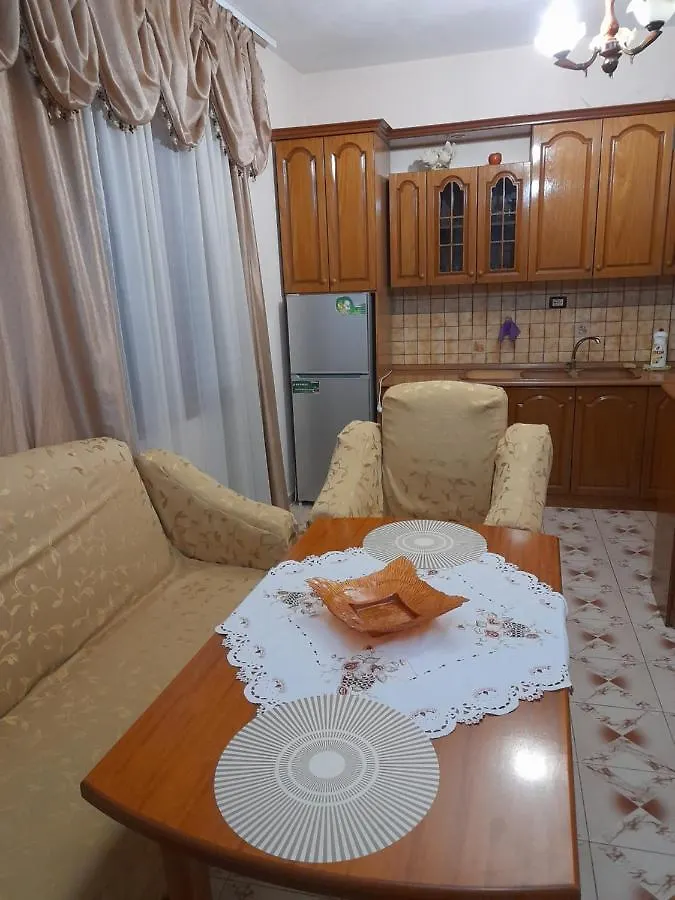 Apartmán Cortina House Berat Kuçovë 0*,