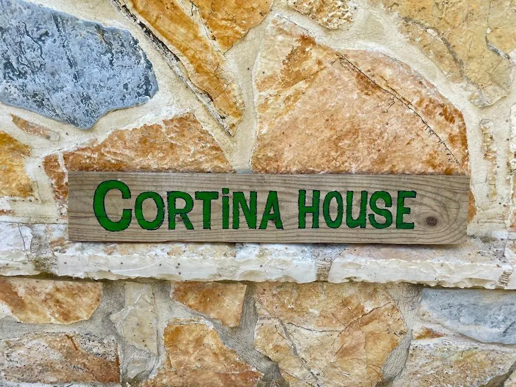 クチョヴァCortina House Beratアパートメント 0*, クチョヴァ